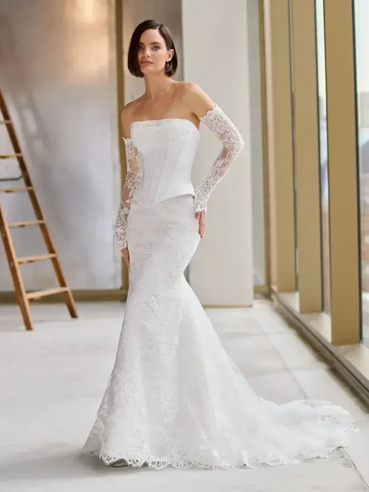 Paloma Blanca Trunk Show